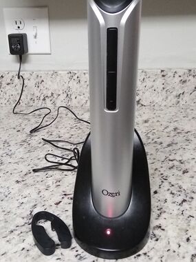 Silver Electric Wine Opener with Charging Base
